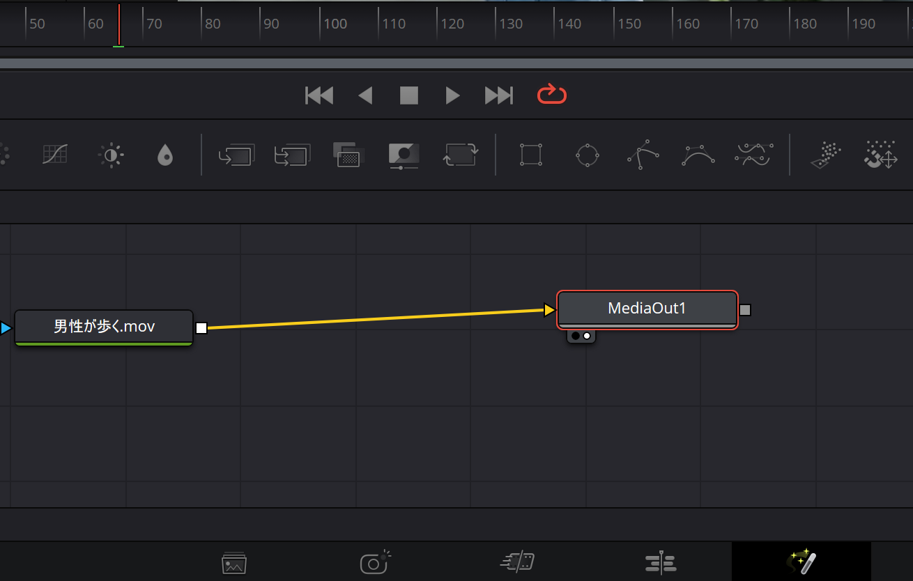 DaVinci Resolve FusionのMediaIn1とMediaOut1を接続した基本ノード構成