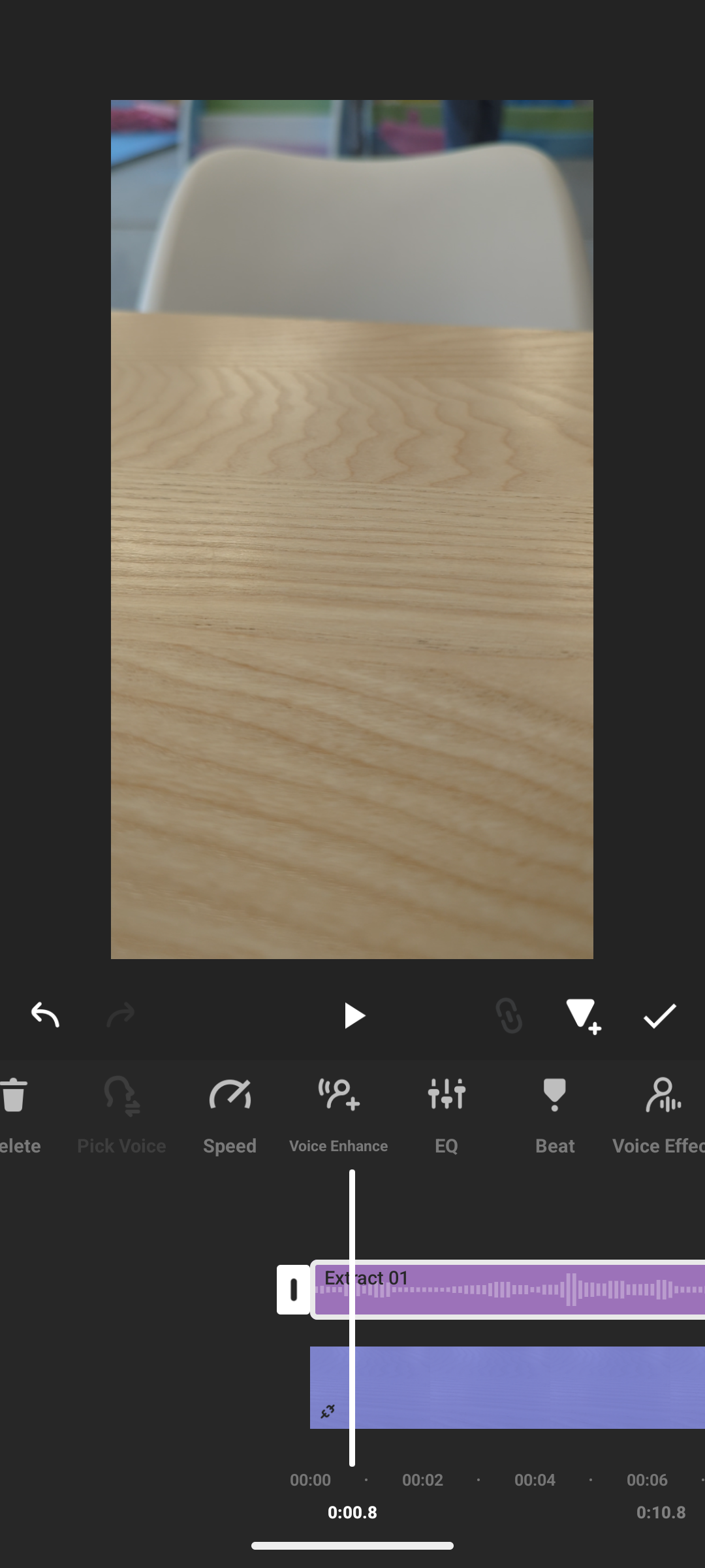 InShotの音声編集メニューでVoice Enhanceボタンを選べる画面